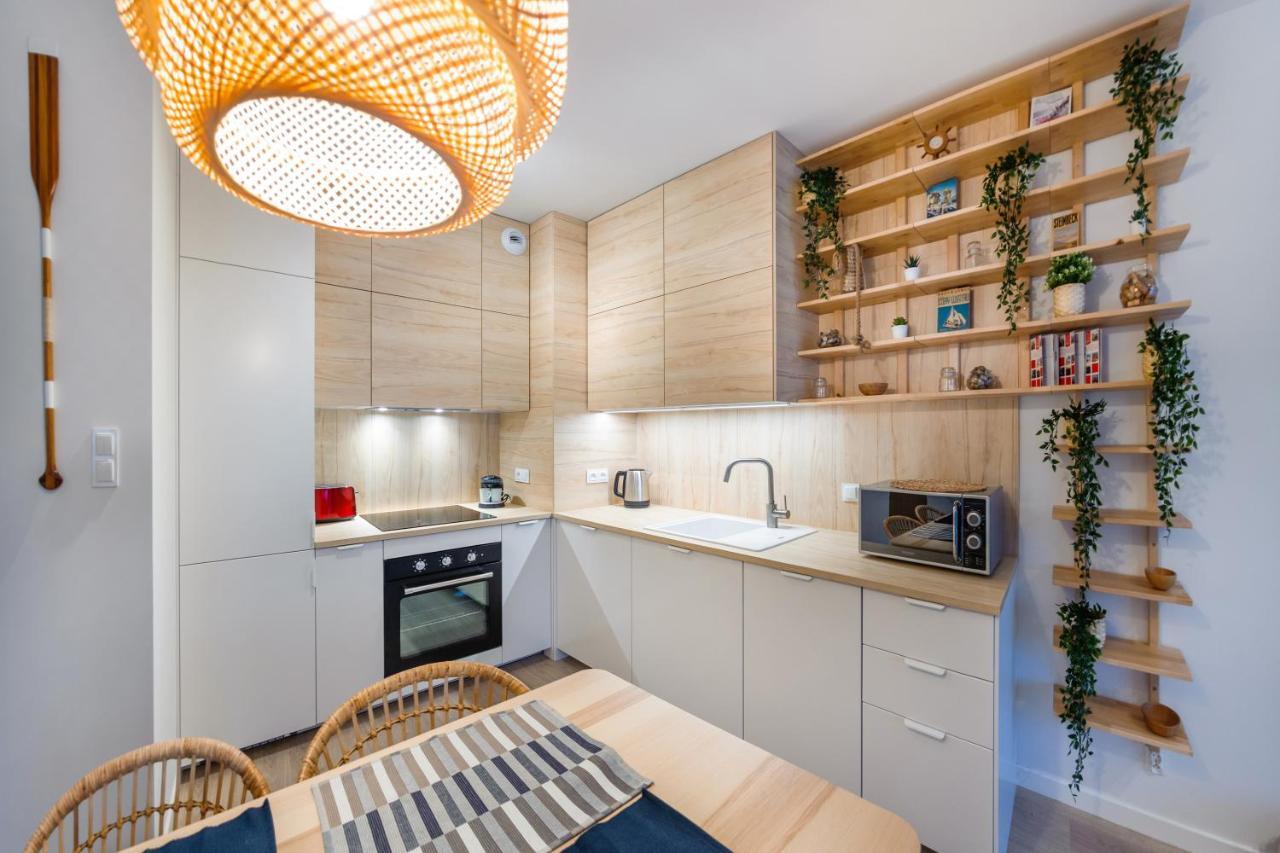 Apartamenty Sun & Snow Riverfront Гданськ Екстер'єр фото